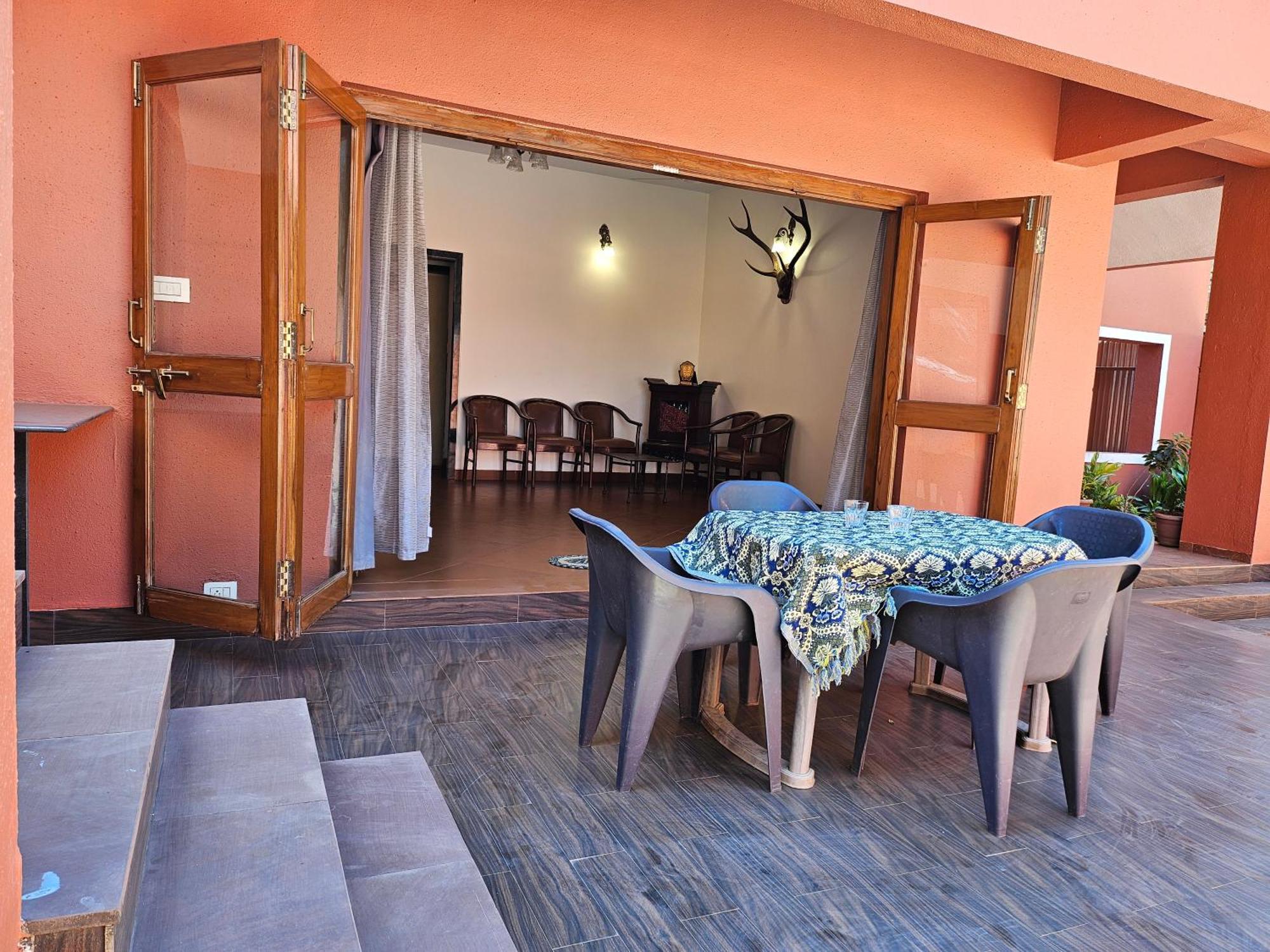 Nivritti Villa Matheran Zewnętrze zdjęcie